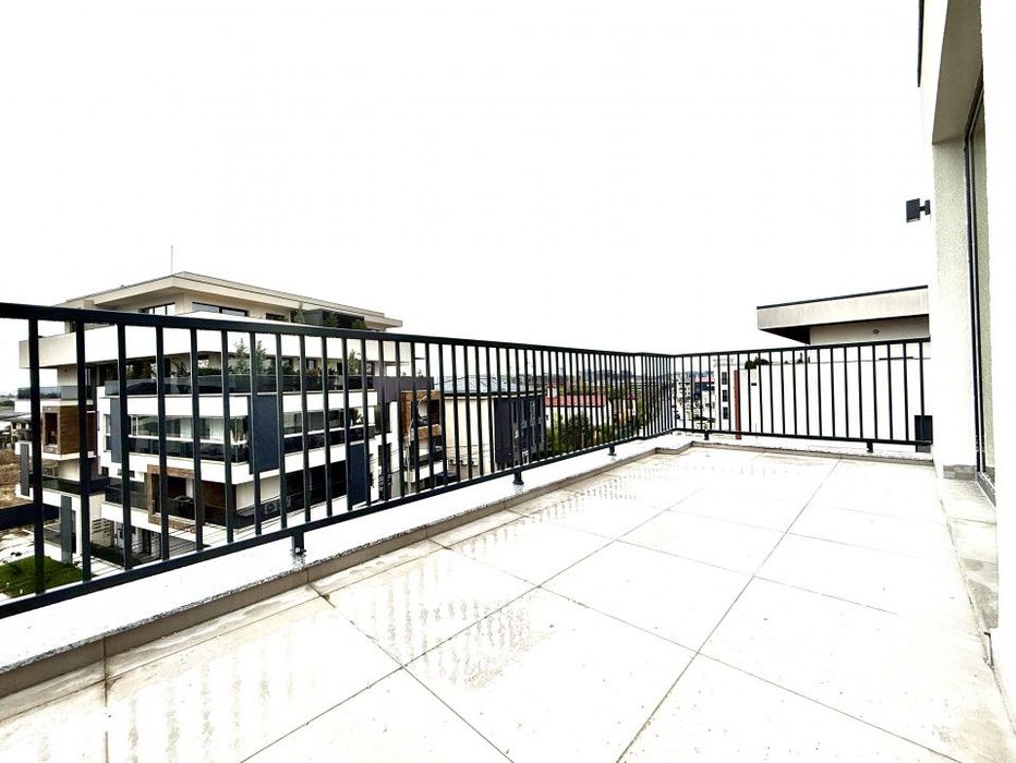 Pipera Azur acces A3 penthouse,  terasa SUD