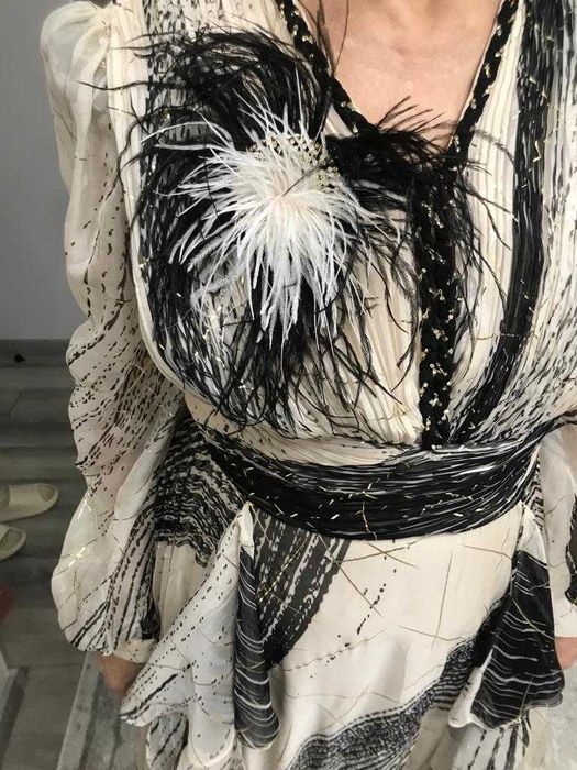 Шикарное платье р.50-52 Есть торг.