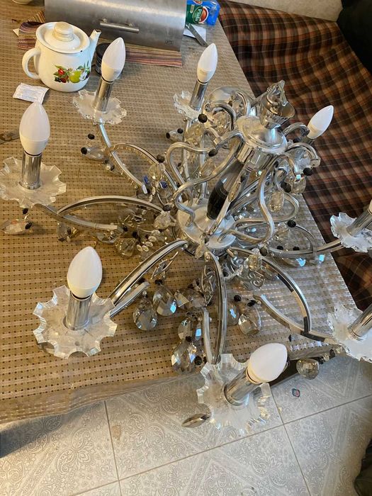 Люстра 8 рожковая