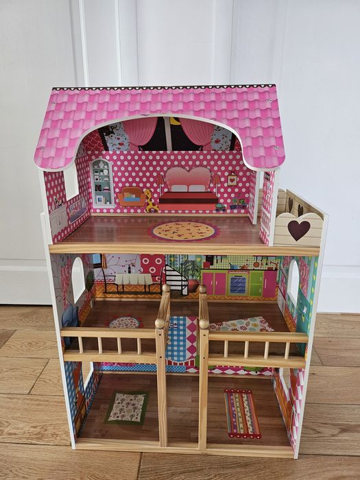 Vand casuta de papusi