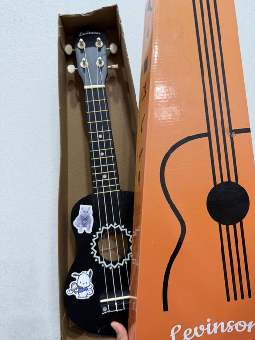 Укулеле сопрано черный