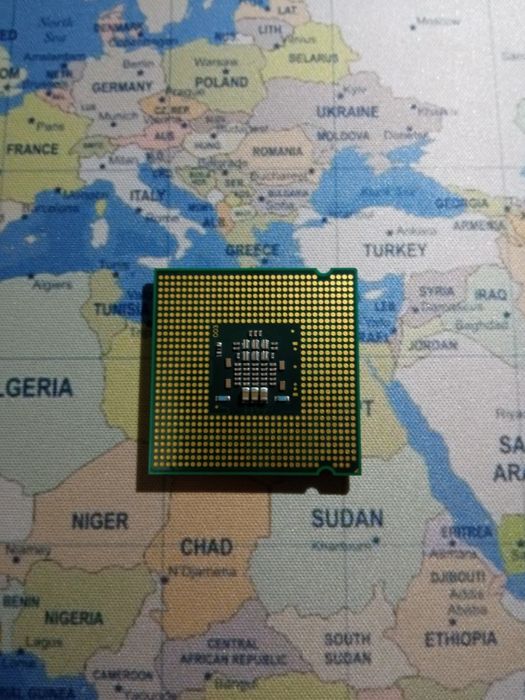 2ta protsessor sotiladi