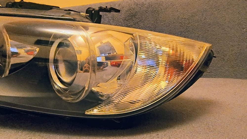 Far BMW  E92 stânga