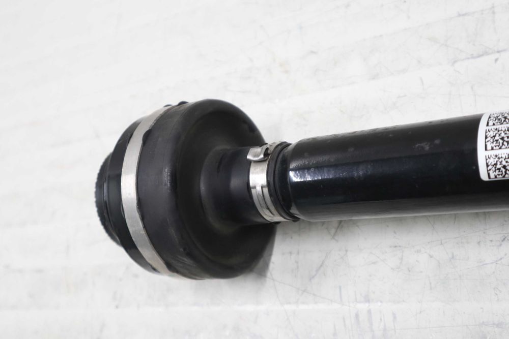 Задна дясна полуоска БМВ Х5 Г05 50е фейс БМВ ХМ Г09 BMW G05 50e LCI G09