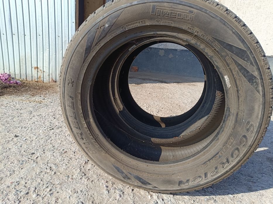 Шины зимние 255/55 R18