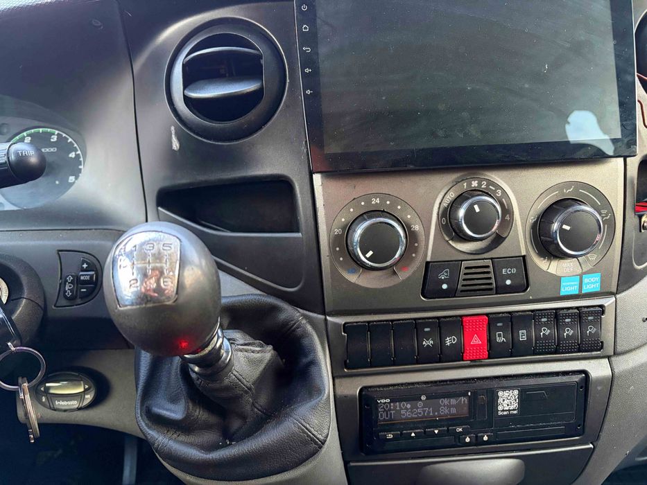 Iveco 35S17 - platforma dreapta - 1.5 to util - tva inclus