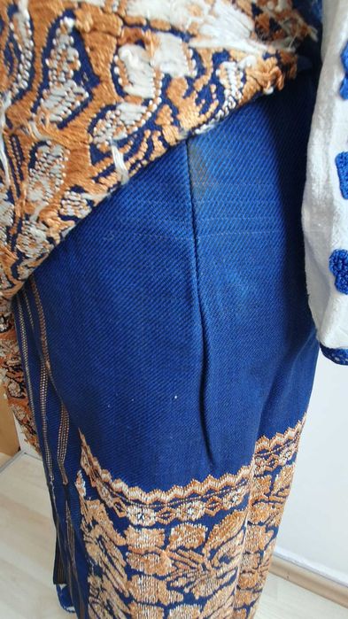 REDUCERE 20%! Costum popular (ie/camasa cu poale, fota/zadie/valnic)