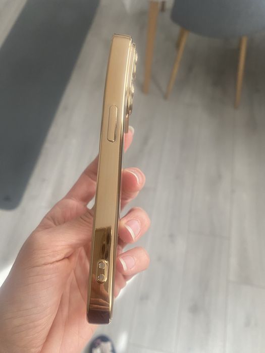 Кейс Iphone 15 pro