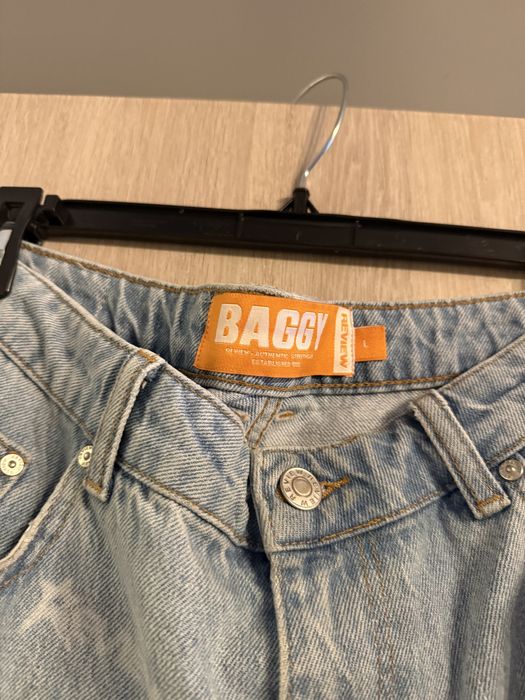 pantaloni scurti review , tip jorts