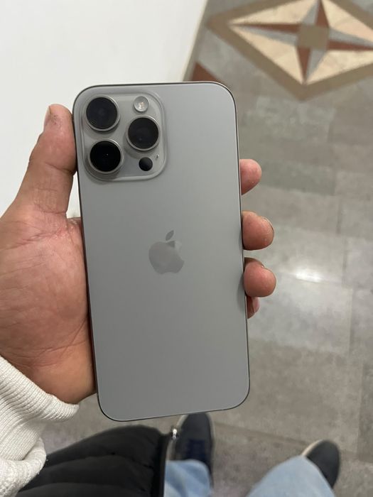 iPhone 16 pro max