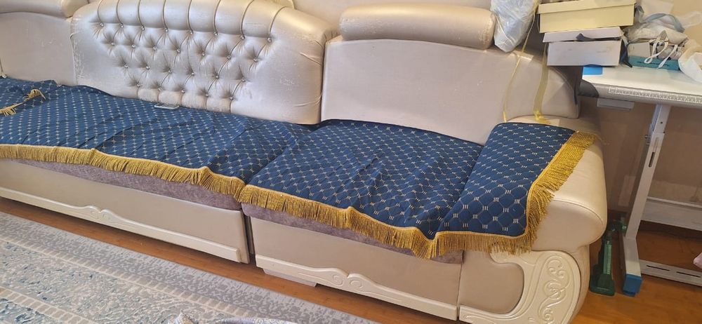 Диван срочно продаётся