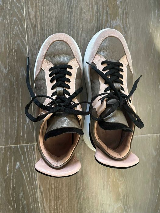 Дамски кецове на платформа от марката Bianki отлично състояние Бианки