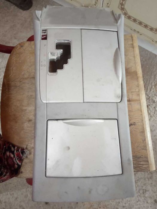 Обшивка двери, дверные карты Камри 40, 45