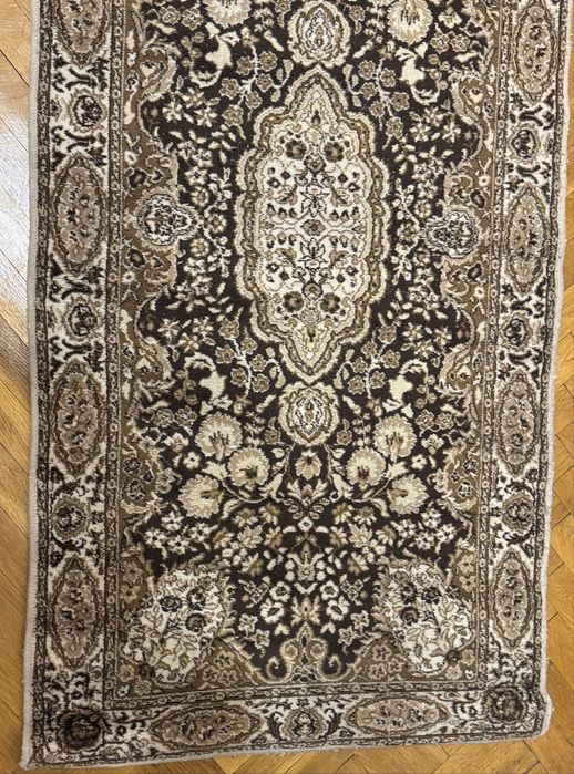 Пътека с размери 2.40м  на 0.70м