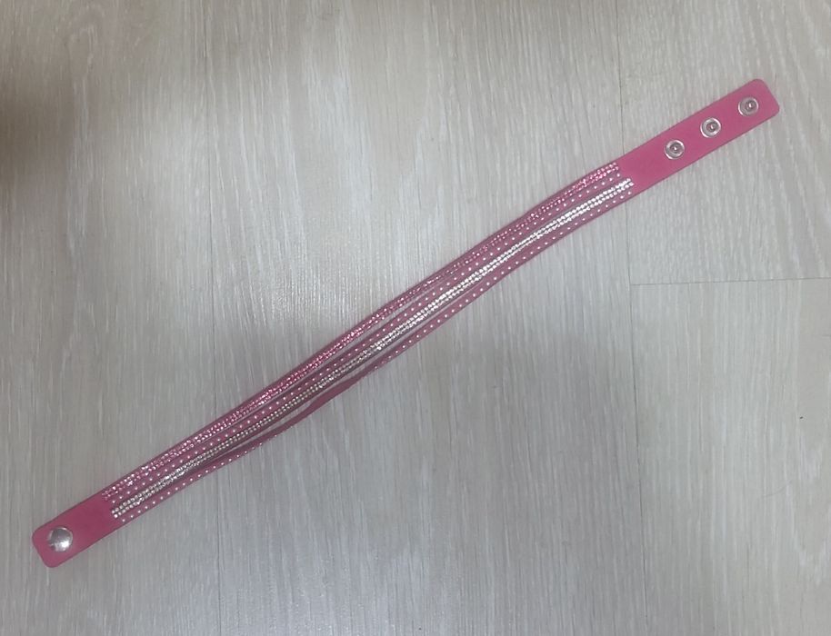 Женский нарядный браслет