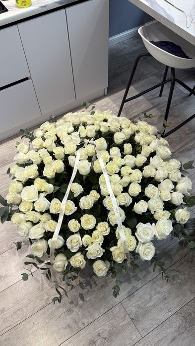 Цветы свежие город Алматы Desso