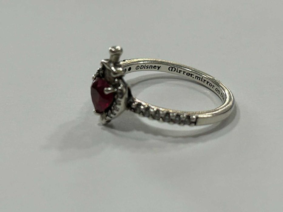 Сребърен пръстен Pandora 925 / Сертификат