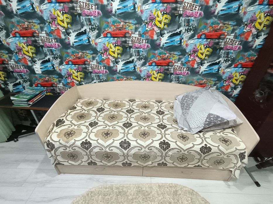 Детская кровать,