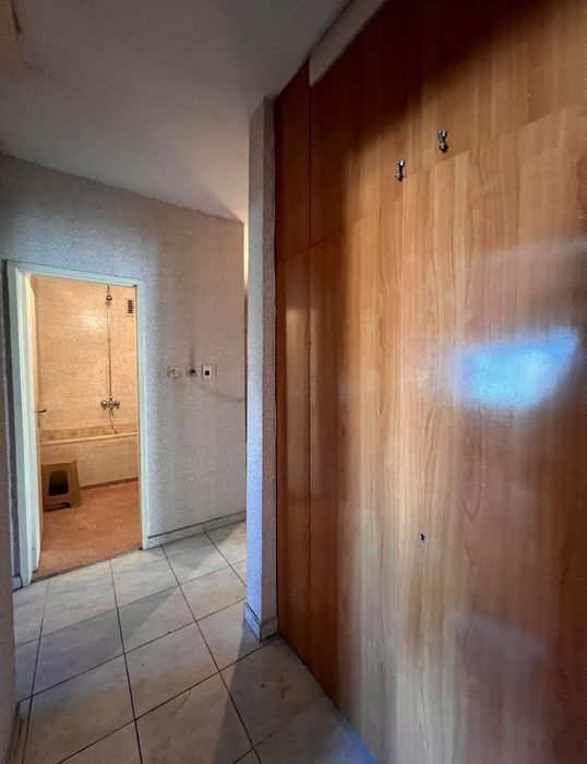 Продава се Тристаен апартамент в Пловдив, Център - 100 кв.м за 2050 €/кв.м - Снимка #2