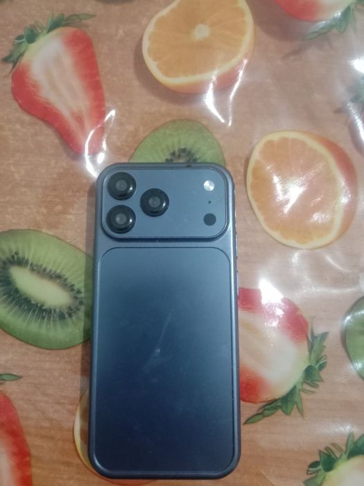 IPhone 17 pro max mini