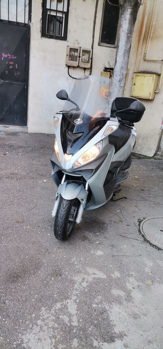 Scuter Malaguti Madison 3