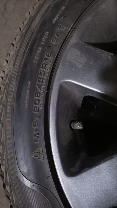 Диски с резиной на Мерседес