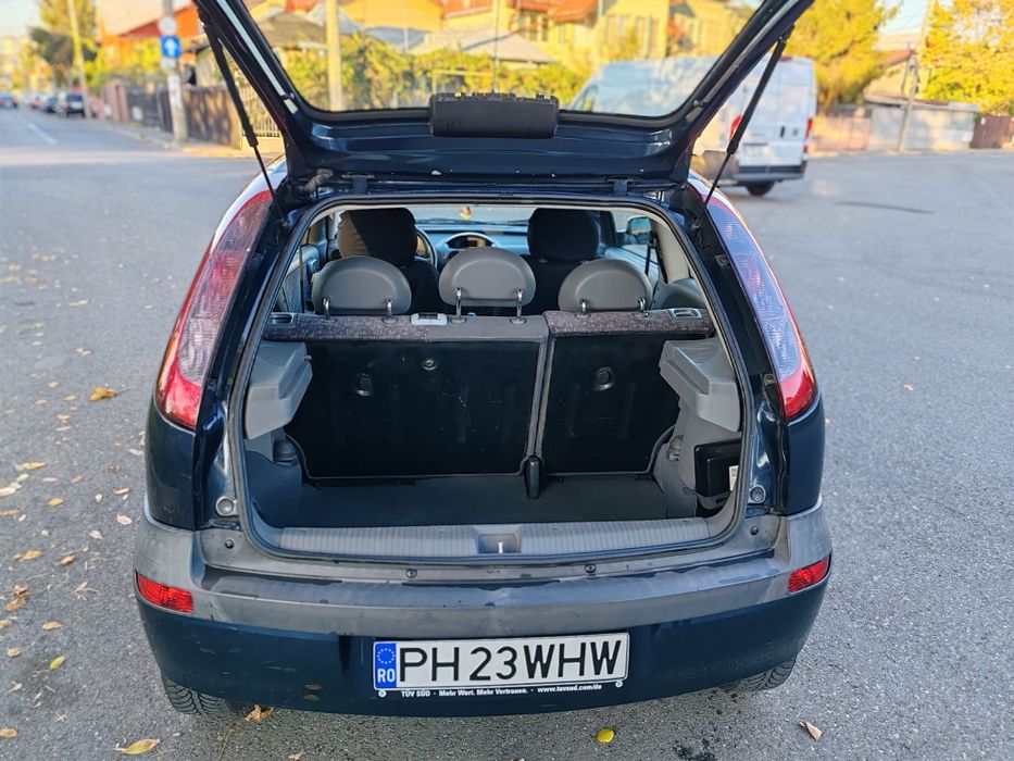 Opel corsa ,1.2 benzina