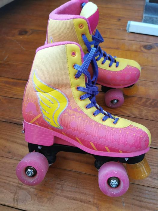 Ролкови кънки с регулиране на размера