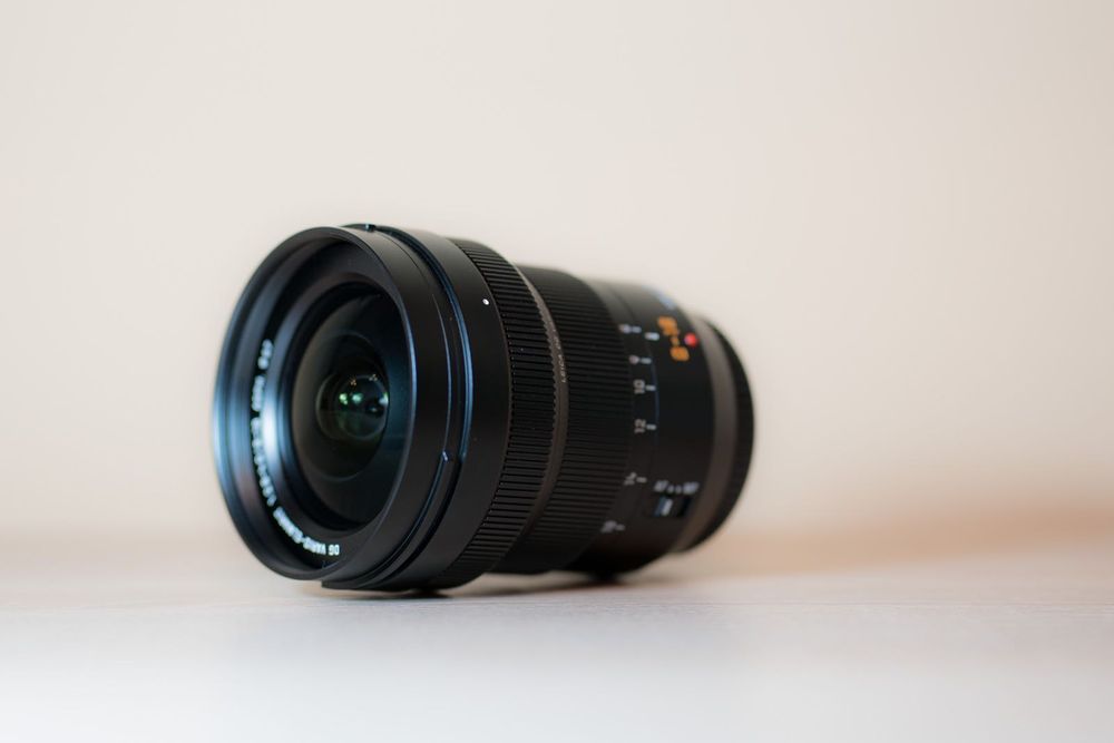 Obiectiv Panasonic Leica 8-18mm f/2.8-4.0 (MFT) - Stare Perfectă