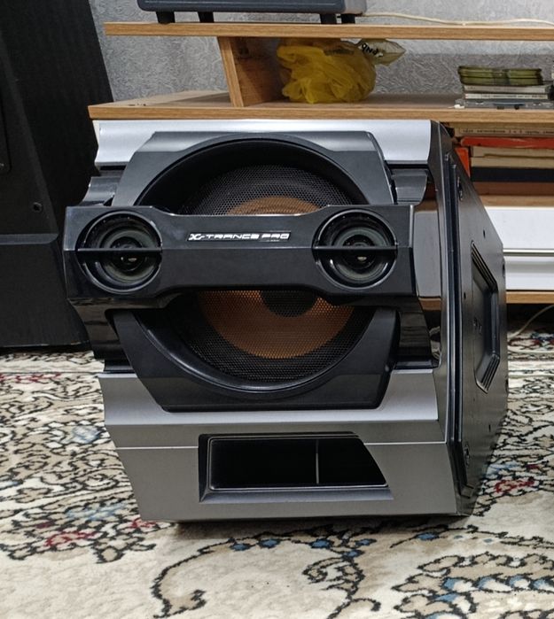 Колонки sony  ss-zx 100 D