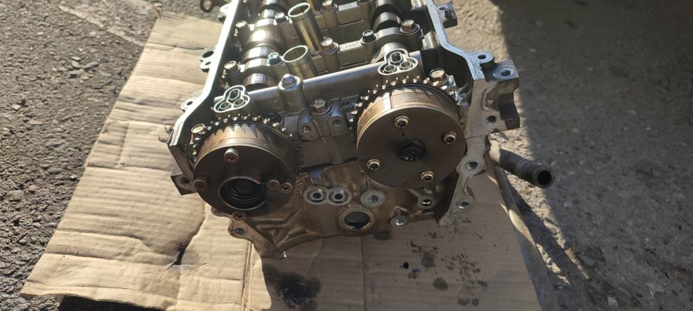 Головка блока цилиндров 2ZR-FE