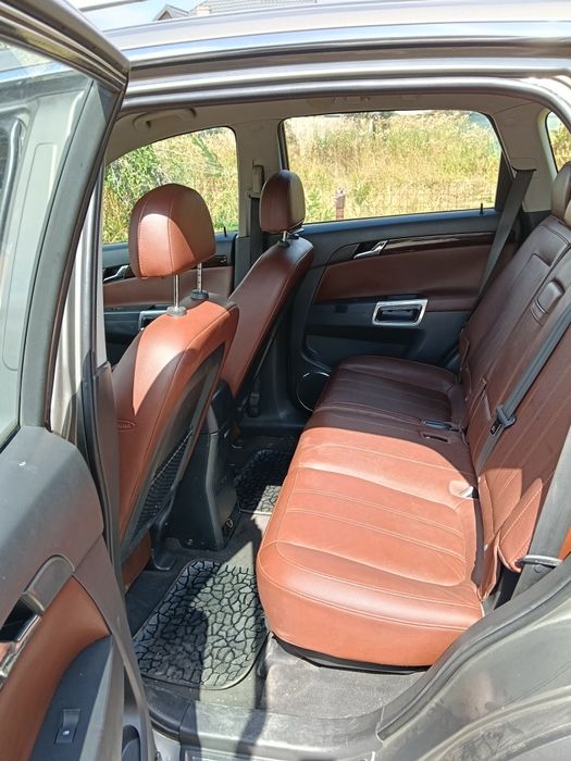 Vând Opel antara