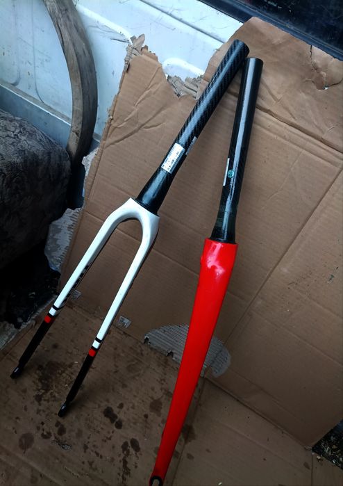 Furci carbon cursieră