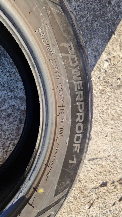 2 x NOKIAN Powerproof 235 55 19 vara DOT 4623