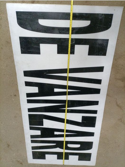 Panou publicitar din policarbonat 135/65 cm + - de 0,8 , accept schimb