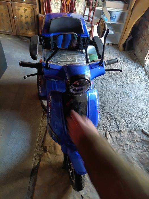 Нова Триколка за инвалиди Max Motors