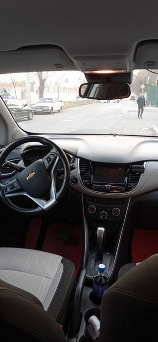 Продам Трекер 1.