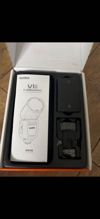 Вспышка godox v1pro c
