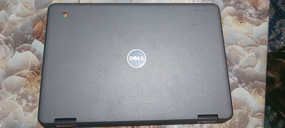 Dell notbuk holati yangi ishlatilmagan
