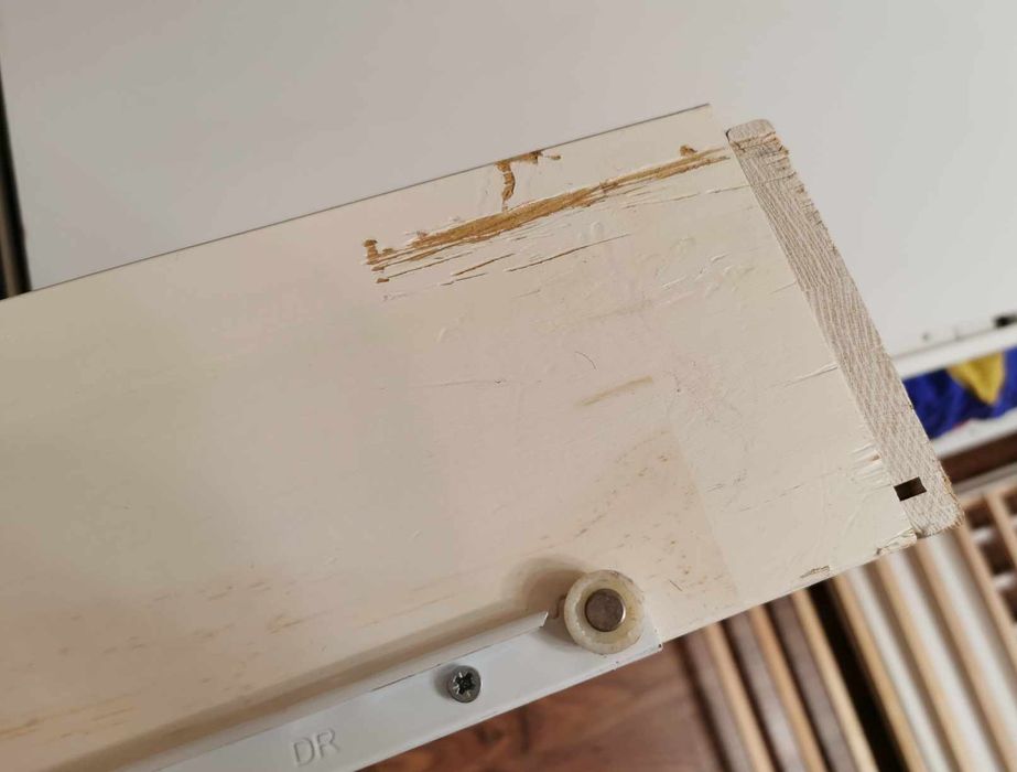 Pat bebe BabyNeeds Jas, din lemn, suport pentru baldachin