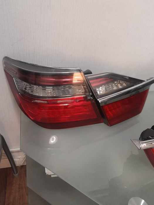 Продам фонари на CAMRY 55