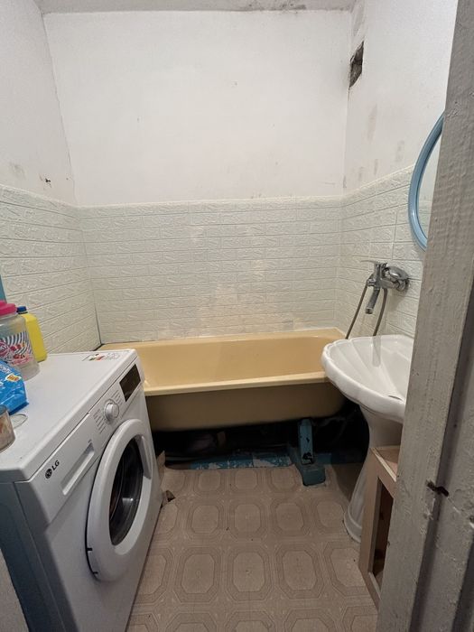 Долгосрочно двухкомнатная квартира