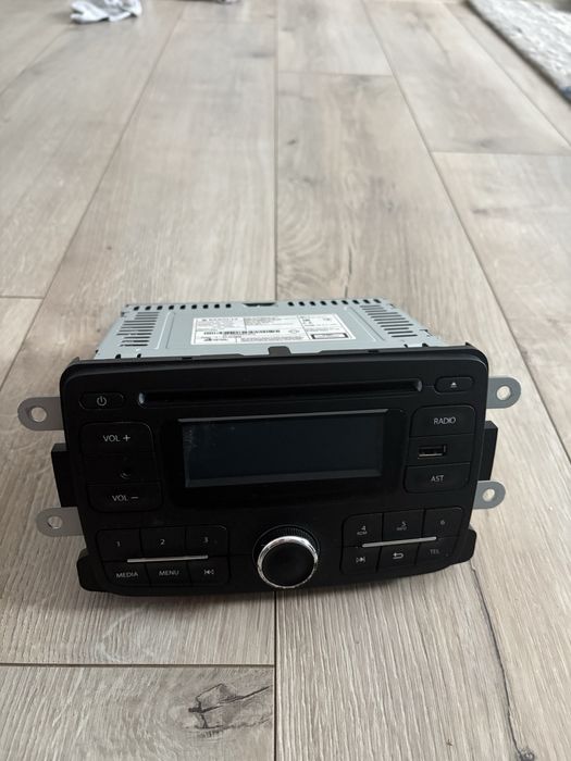 De vanzare Radio bluetooth Dacia Duster