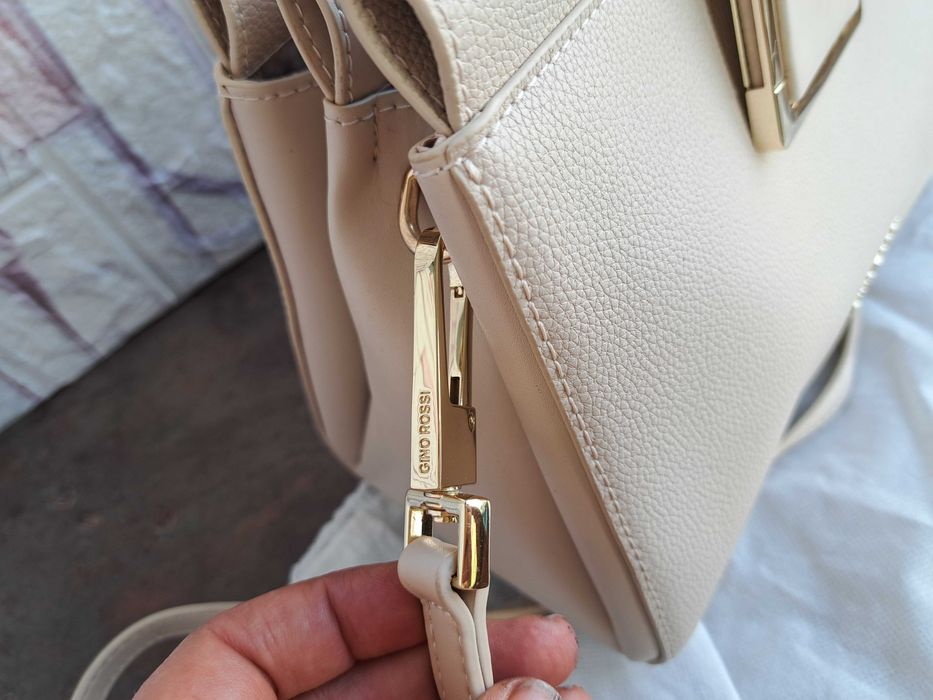 дамска чанта,малка бежова чантичка,Gino Rossi-Нова!естествена кожа