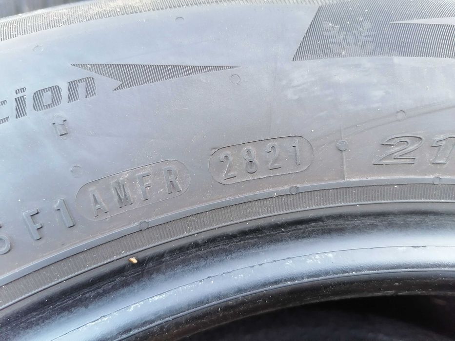 2 бр. Nexen 215/60R16 DOT 2821