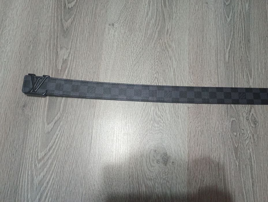 luis vuiton belt