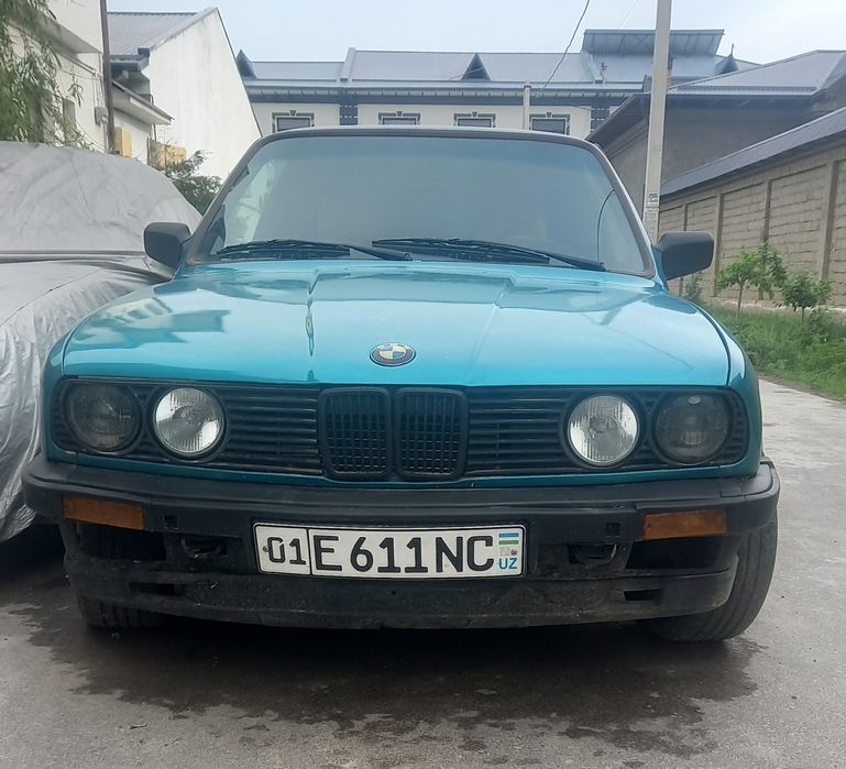 BMW E30 купе сотилади