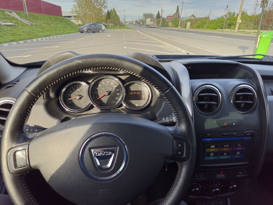 Duster 2015 benzina 12