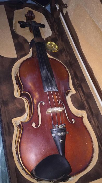 Продам срочно Скрипку