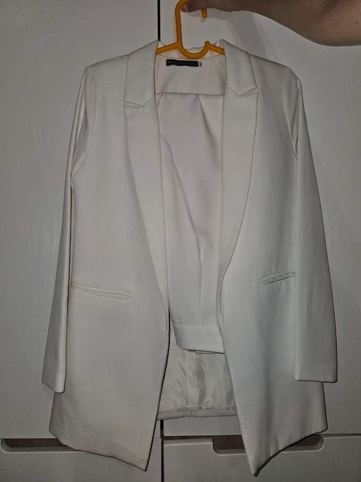 Продам комлект костюм